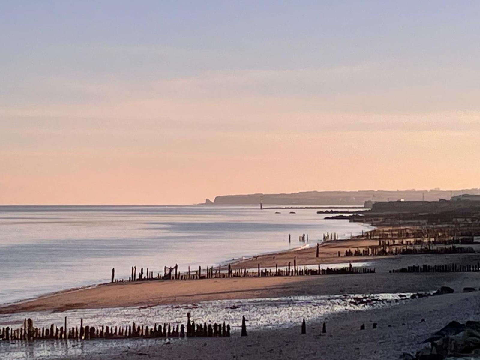 Gîte au centre des plages du débarquement Grandcamp-Maisy Esterno foto