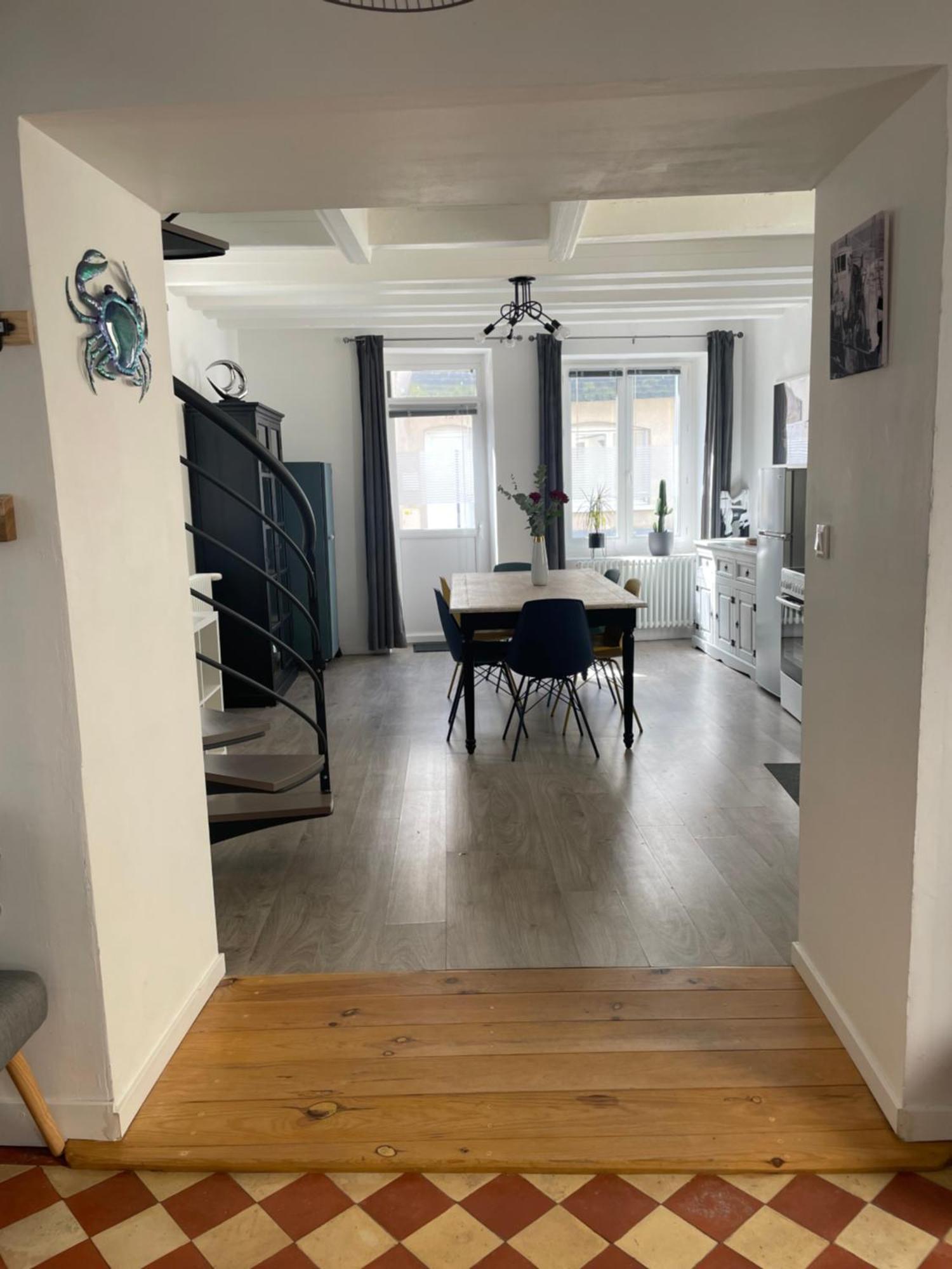 Gîte au centre des plages du débarquement Grandcamp-Maisy Esterno foto